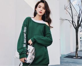 秋天的衣服這樣搭配，輕松穿出女神范兒